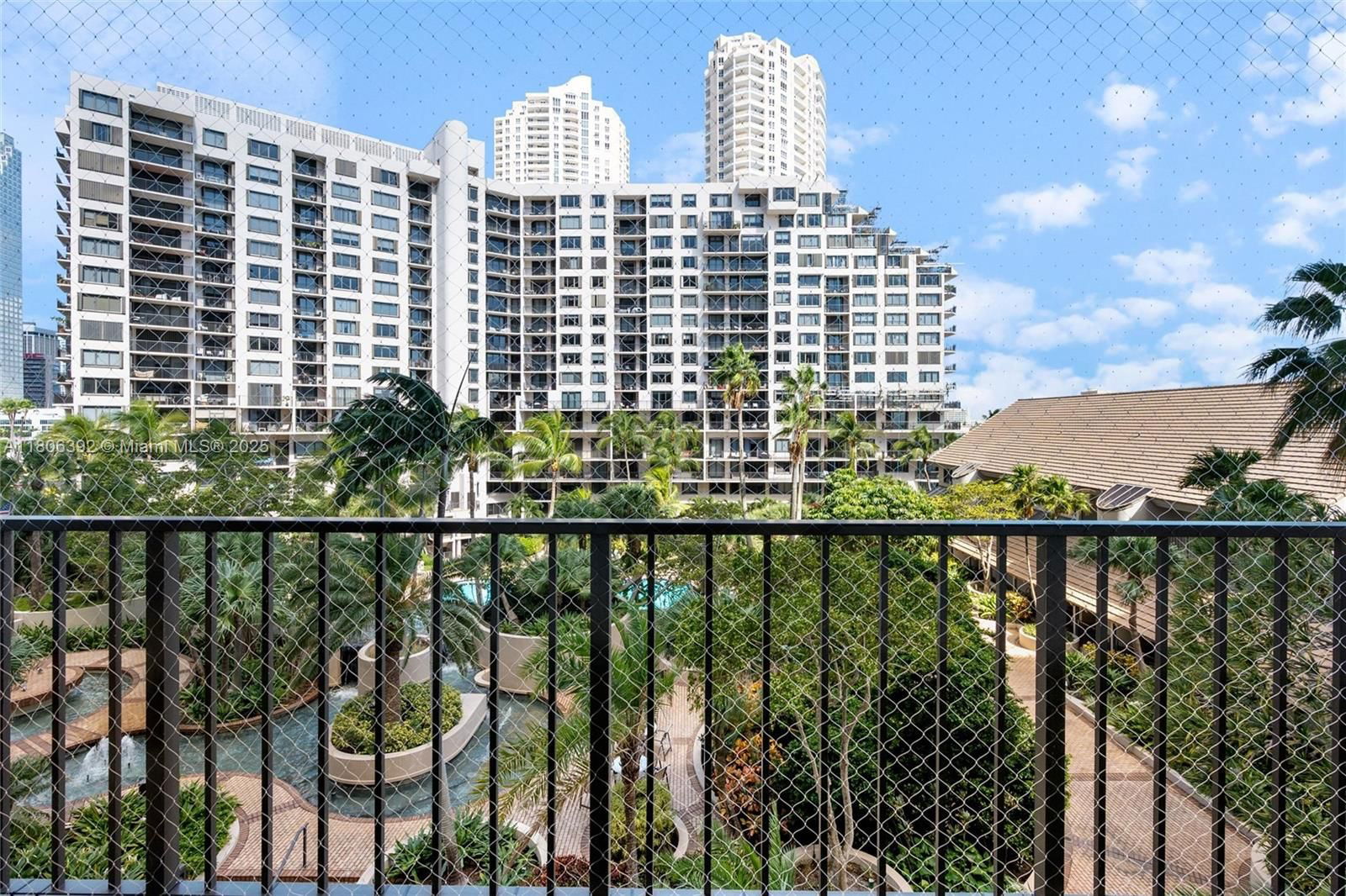 Real estate property located at 520 Brickell Key Dr A604, Miami-dade, Brickell Key One Condo, Miami, FL