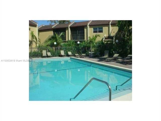 Real estate property located at 4425 Treehouse Ln B, Broward, Arbor Keys Condo, Tamarac, FL