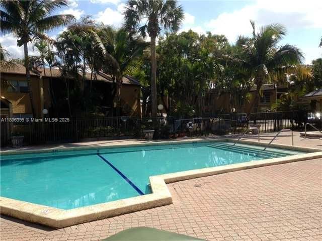 Real estate property located at 4425 Treehouse Ln B, Broward, Arbor Keys Condo, Tamarac, FL