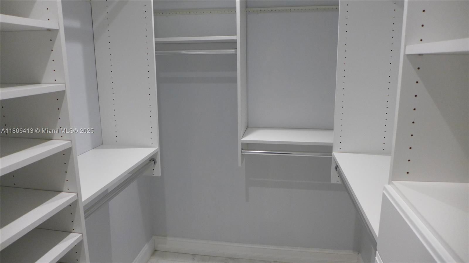 Real estate property located at 14430 108th St, Miami-dade, 1st Addn To Rotemi Estate, Miami, FL