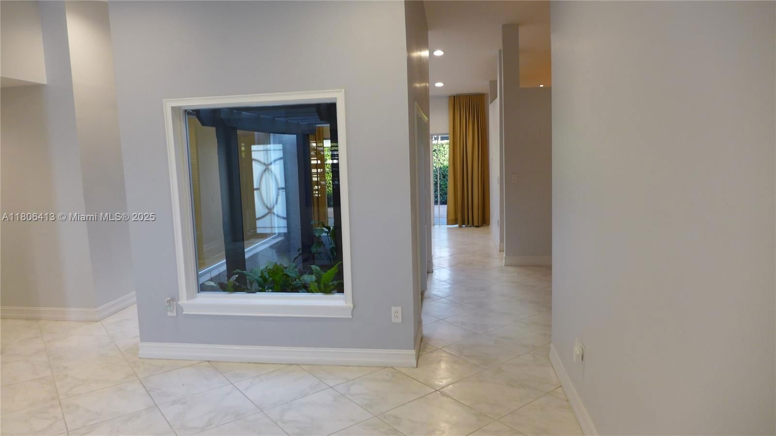 Real estate property located at 14430 108th St, Miami-dade, 1st Addn To Rotemi Estate, Miami, FL
