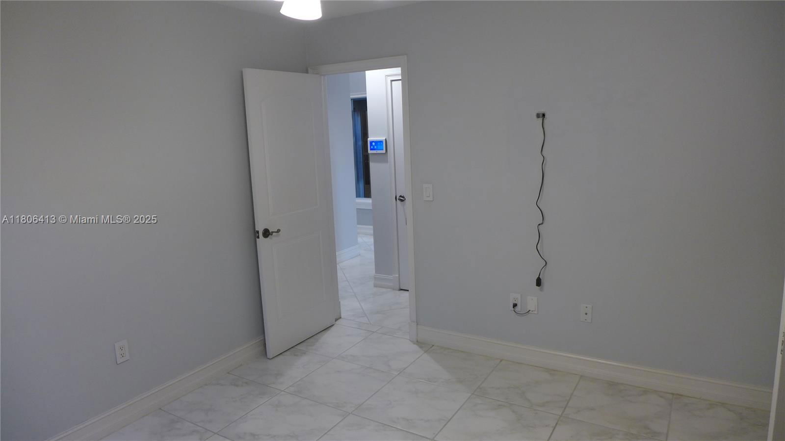 Real estate property located at 14430 108th St, Miami-dade, 1st Addn To Rotemi Estate, Miami, FL