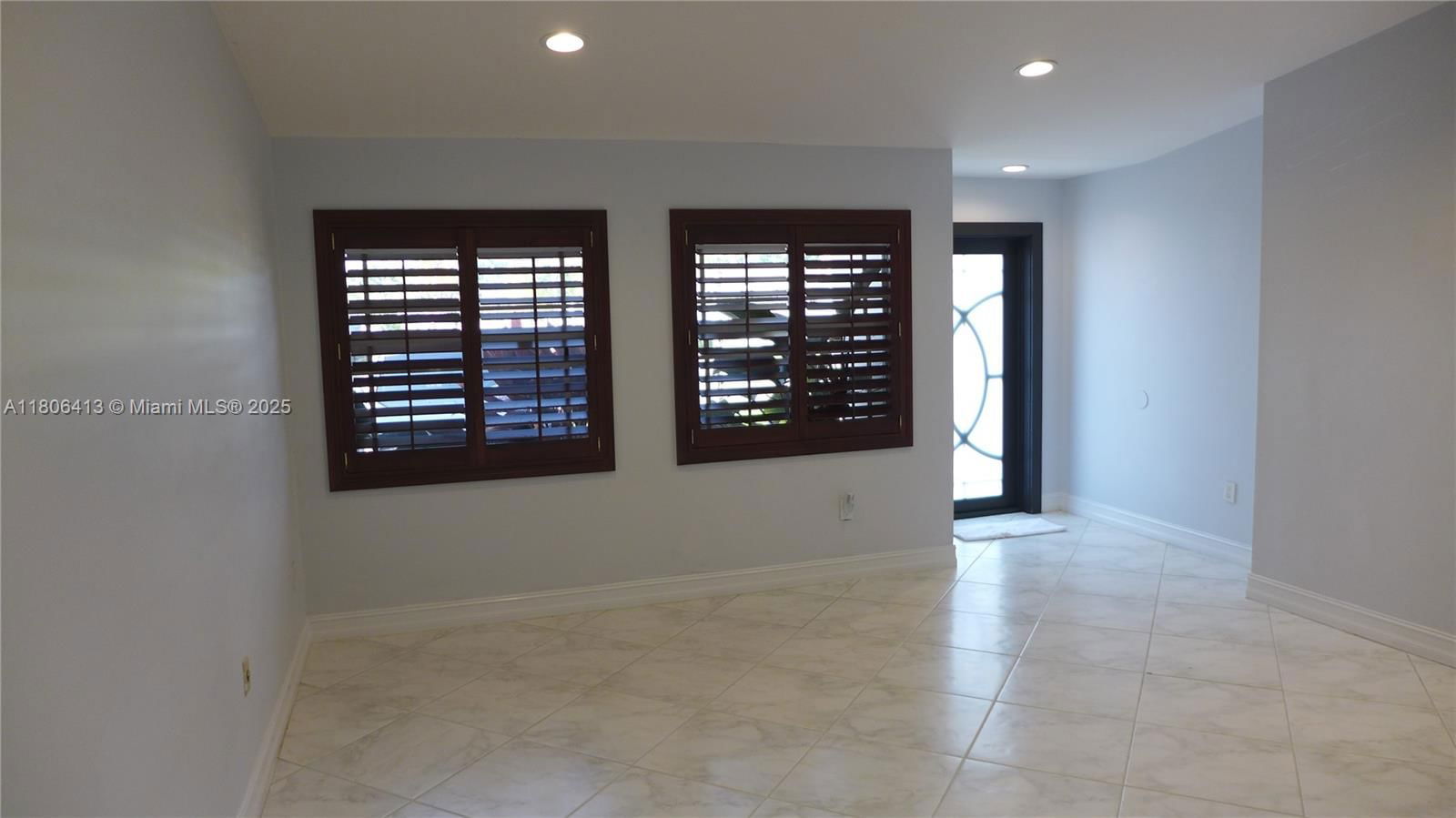 Real estate property located at 14430 108th St, Miami-dade, 1st Addn To Rotemi Estate, Miami, FL