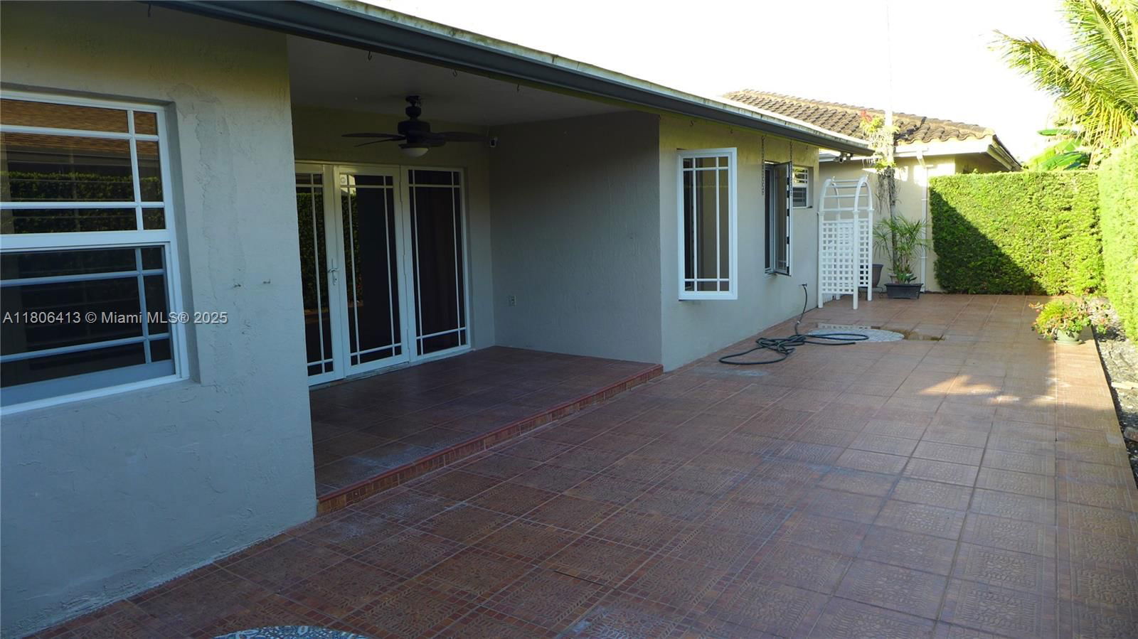 Real estate property located at 14430 108th St, Miami-dade, 1st Addn To Rotemi Estate, Miami, FL
