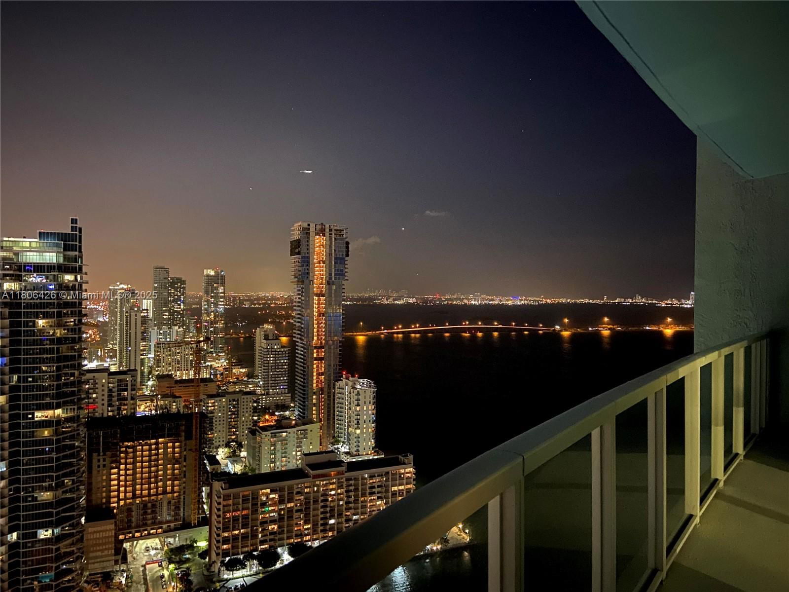Real estate property located at 1900 Bayshore Dr #4708, Miami-dade, Quantum On The Bay Condo, Miami, FL