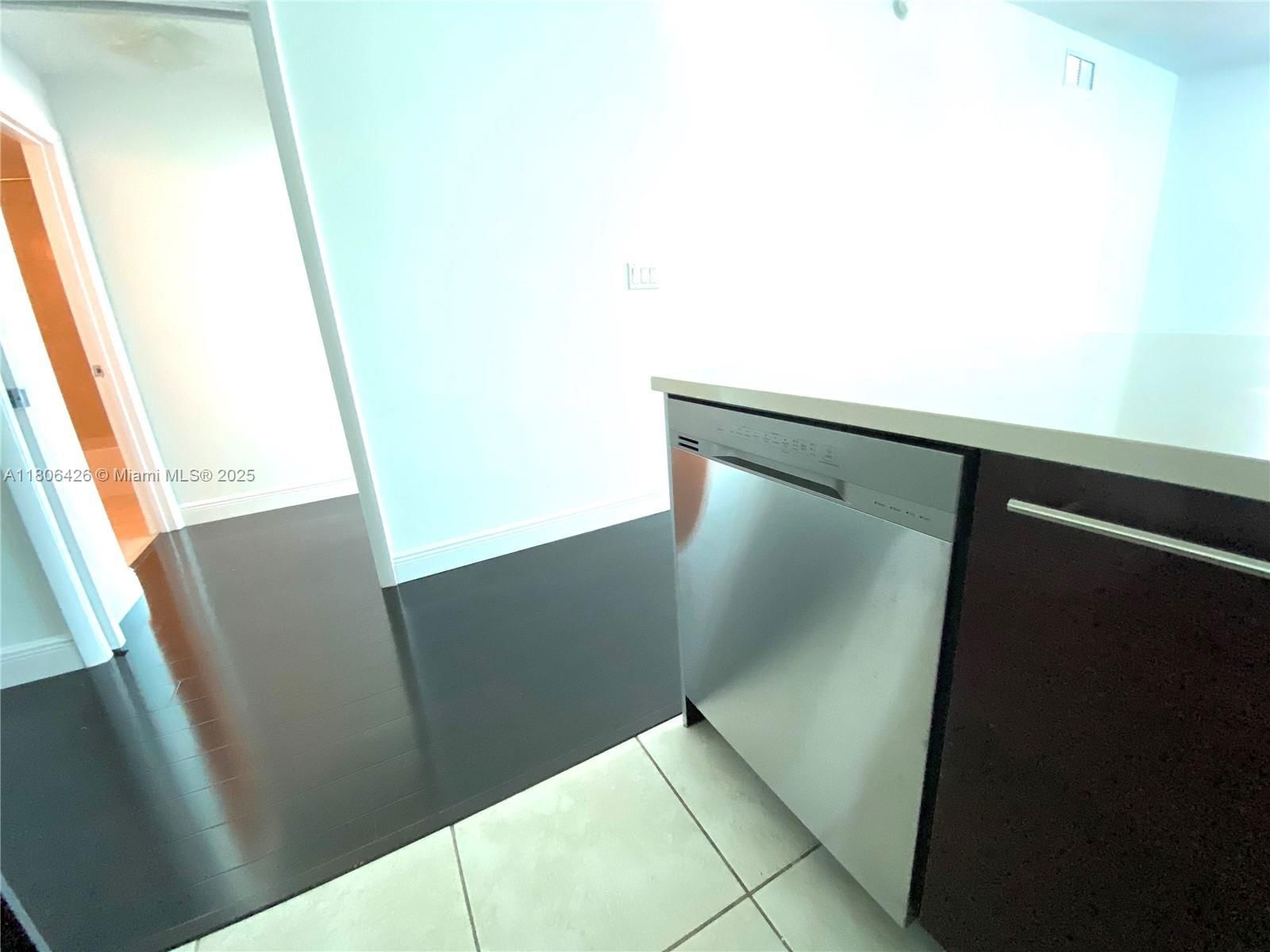 Real estate property located at 1900 Bayshore Dr #4708, Miami-dade, Quantum On The Bay Condo, Miami, FL
