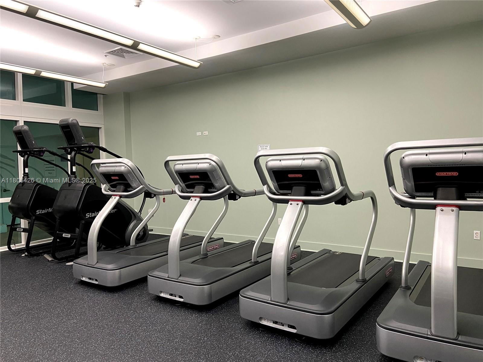 Real estate property located at 1900 Bayshore Dr #4708, Miami-dade, Quantum On The Bay Condo, Miami, FL
