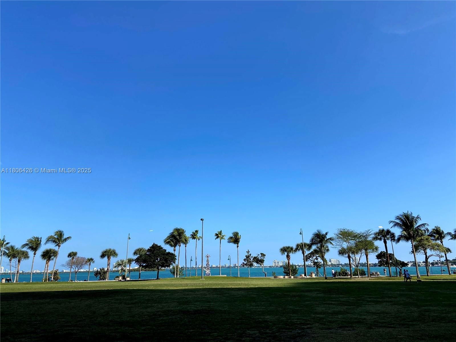 Real estate property located at 1900 Bayshore Dr #4708, Miami-dade, Quantum On The Bay Condo, Miami, FL