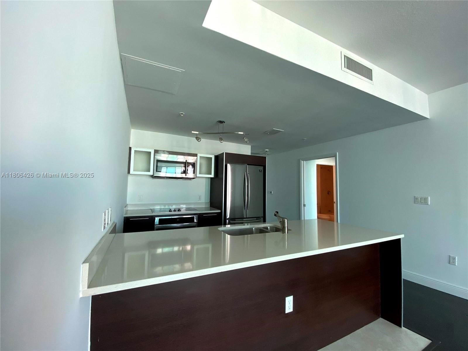 Real estate property located at 1900 Bayshore Dr #4708, Miami-dade, Quantum On The Bay Condo, Miami, FL