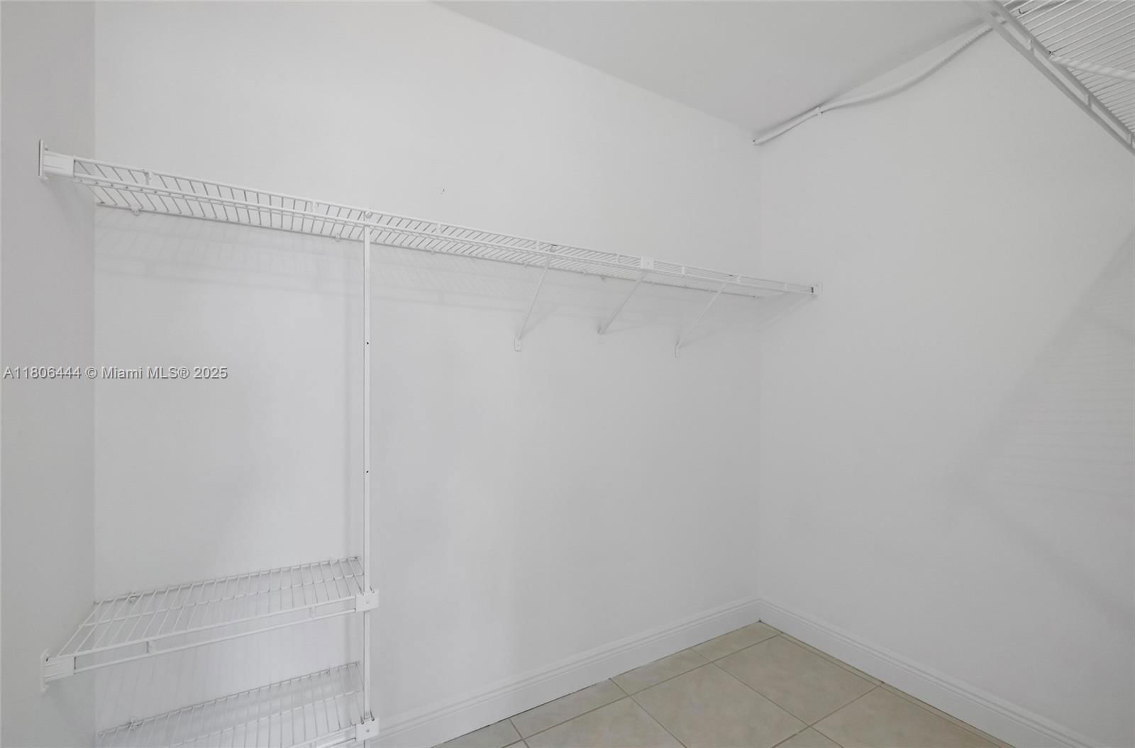 Real estate property located at 126 Cypress Rd #729, Broward, Cypress Park Condo, Pompano Beach, FL
