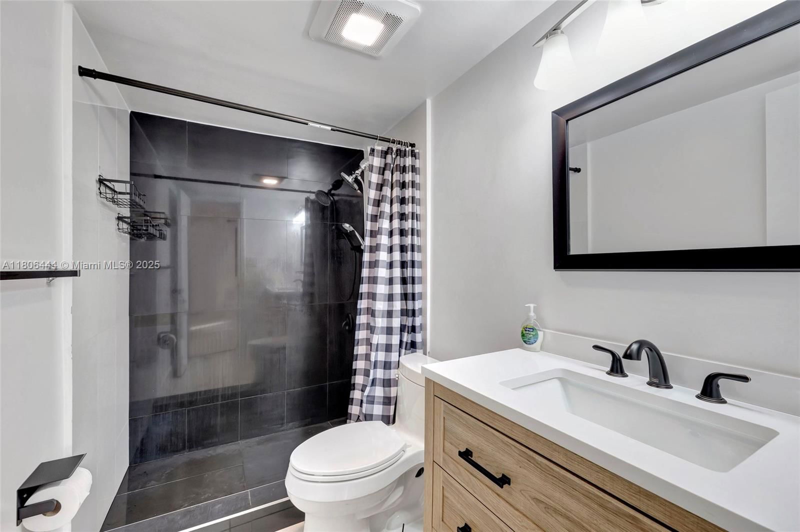 Real estate property located at 126 Cypress Rd #729, Broward, Cypress Park Condo, Pompano Beach, FL