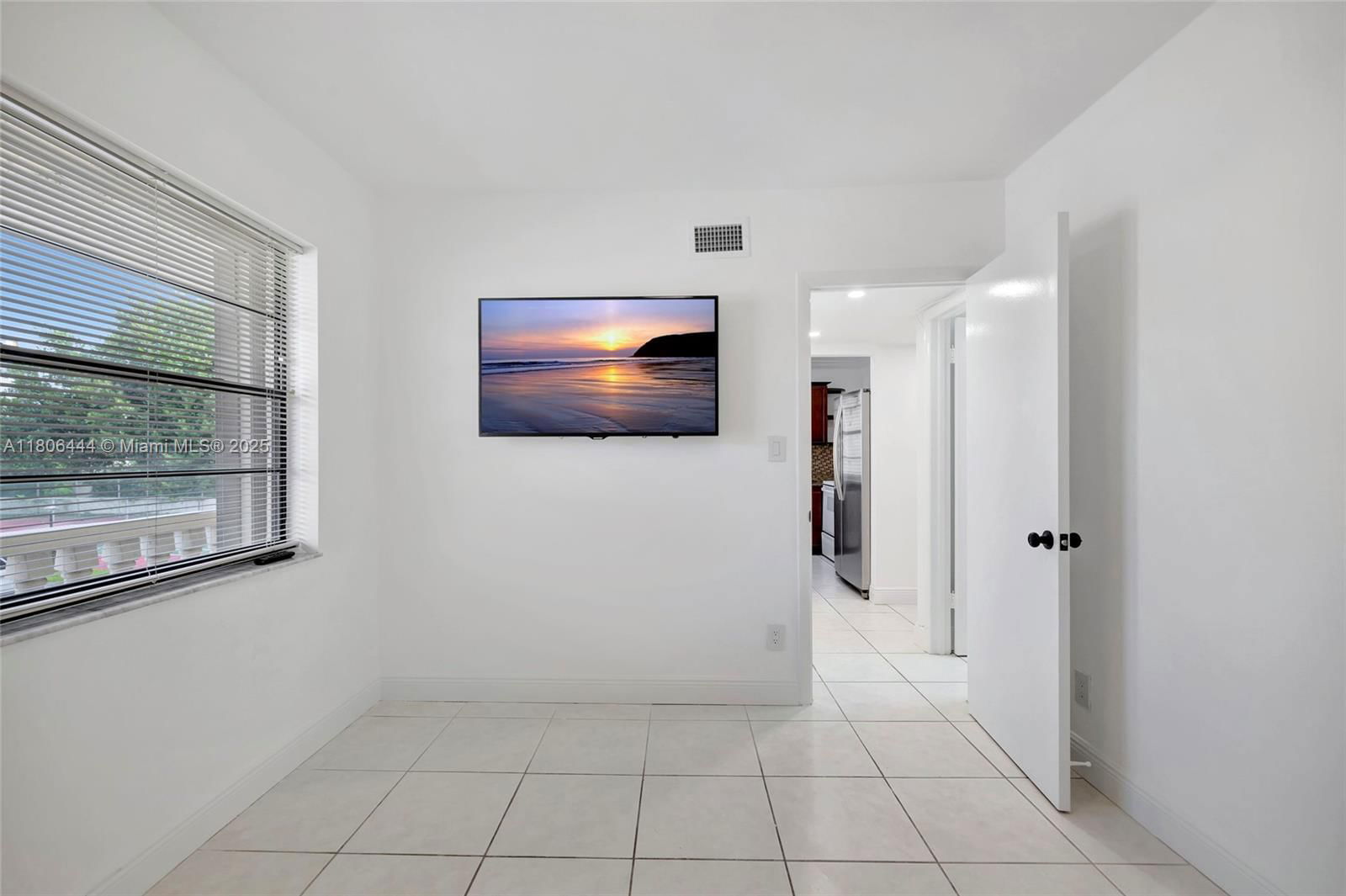 Real estate property located at 126 Cypress Rd #729, Broward, Cypress Park Condo, Pompano Beach, FL