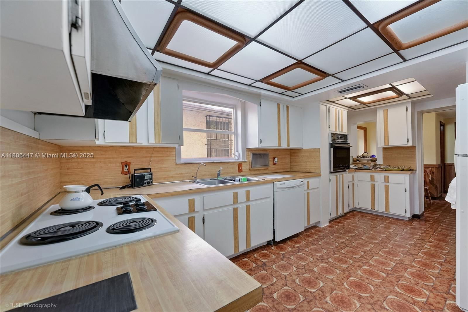 Real estate property located at 1727 11th Ter, Miami-dade, Shenandoah, Miami, FL