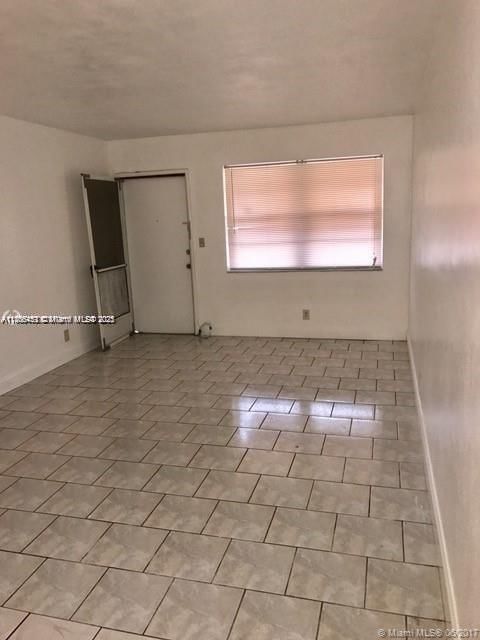 Real estate property located at 2901 Jackson St #3, Broward, Silver Hill Manor Apts Co, Hollywood, FL