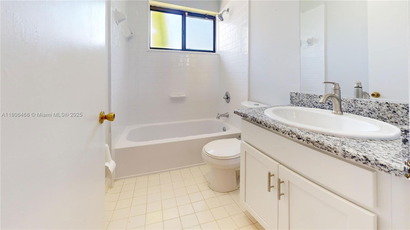 Real estate property located at 9936 155th St, Miami-dade, Peacock Place Sub, Miami, FL