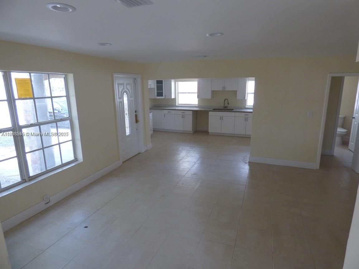 Real estate property located at 2507 66th Ave, Broward, Palm Lane Villa, Hollywood, FL