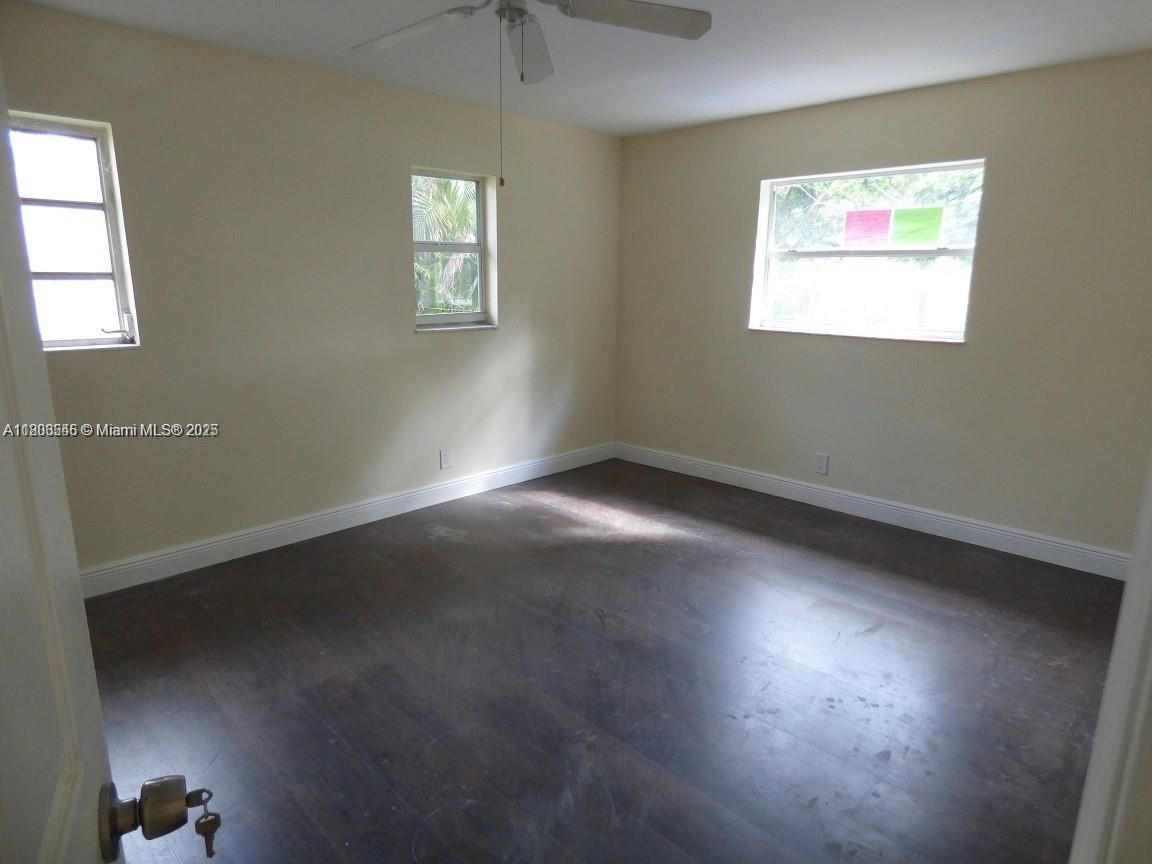 Real estate property located at 2507 66th Ave, Broward, Palm Lane Villa, Hollywood, FL