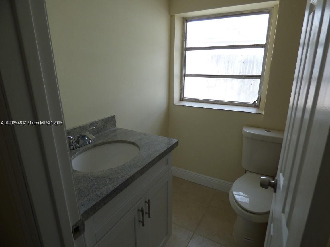 Real estate property located at 2507 66th Ave, Broward, Palm Lane Villa, Hollywood, FL