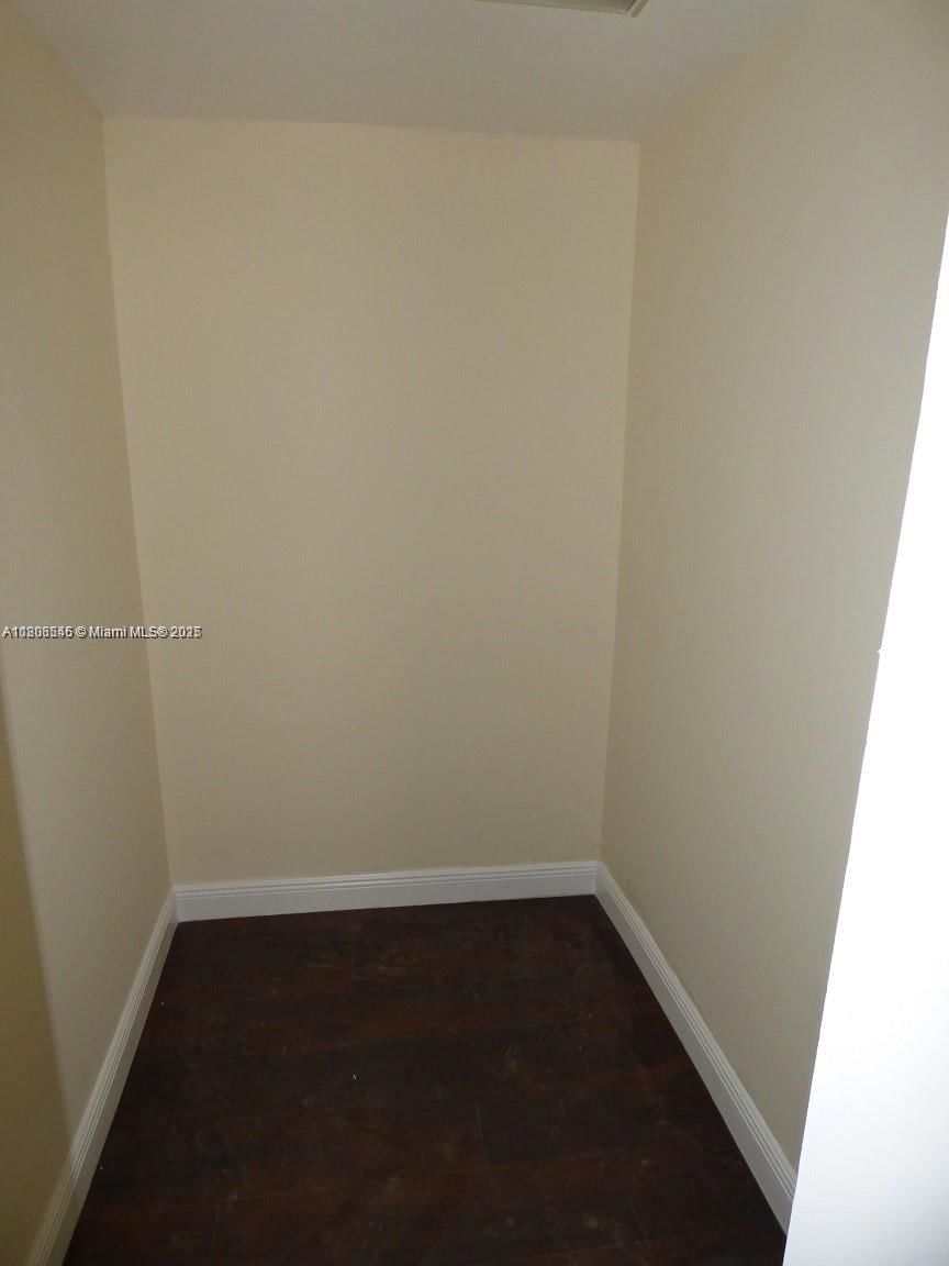 Real estate property located at 2507 66th Ave, Broward, Palm Lane Villa, Hollywood, FL