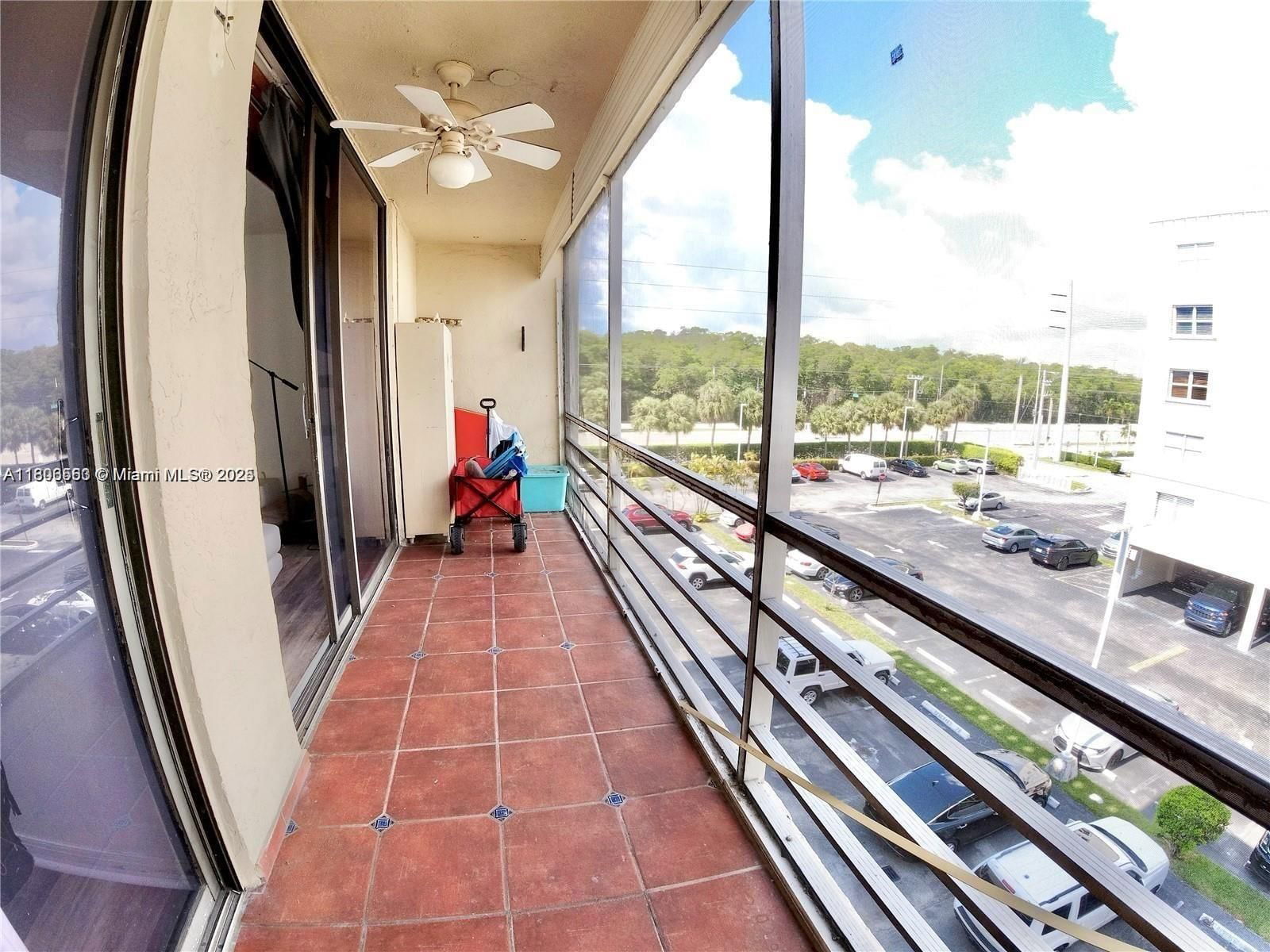 Real estate property located at 2821 NE 163RD S Miami Beach Blvd #4X, Miami-dade, Carlton Bay Condo, North Miami Beach, FL