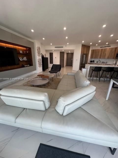 Real estate property located at 19500 Turnberry Way #12A, Miami-dade, Marina Tower Condo, Aventura, FL