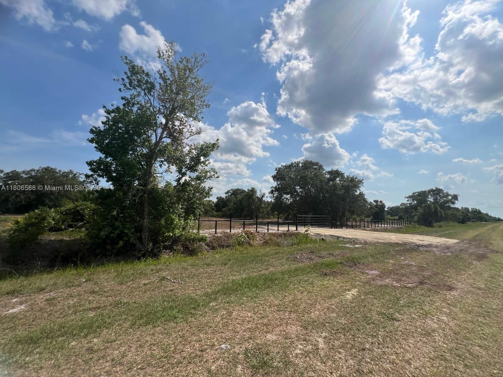 Real estate property located at 18678 284 st, Okeechobee, Vikings, Okeechobee, FL