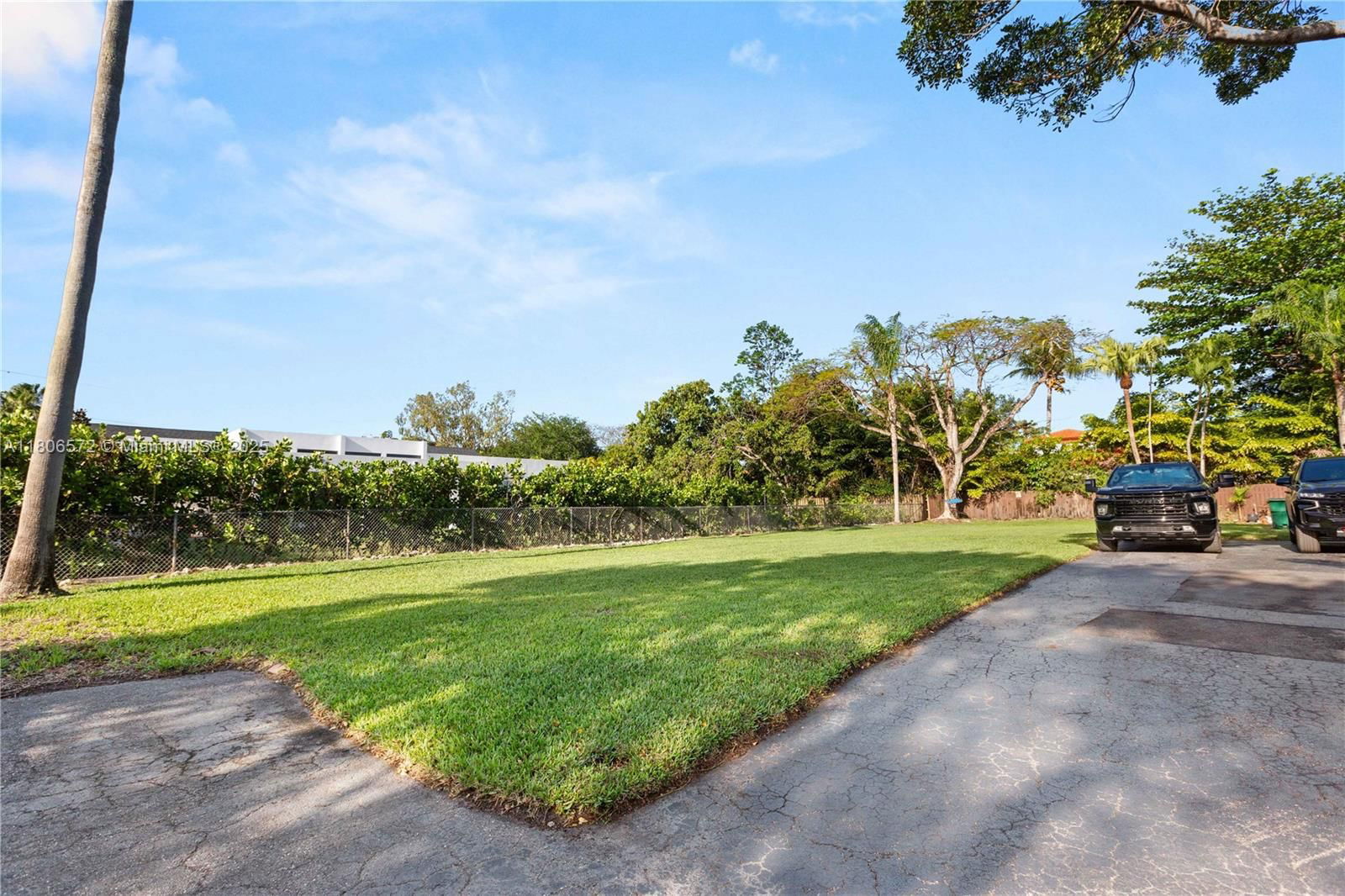 Real estate property located at 13505 83rd Ct, Miami-dade, Unplatted, Pinecrest, FL