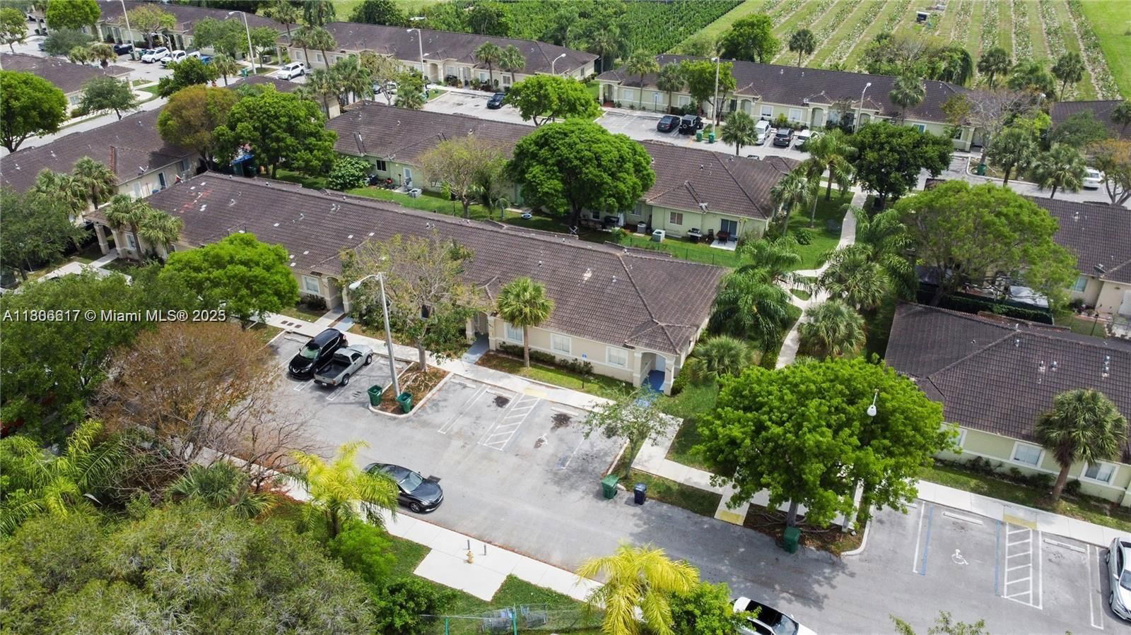 Real estate property located at 13276 Old Biscayne Dr #302, Miami-dade, Old Biscayne Villas Condo, Homestead, FL