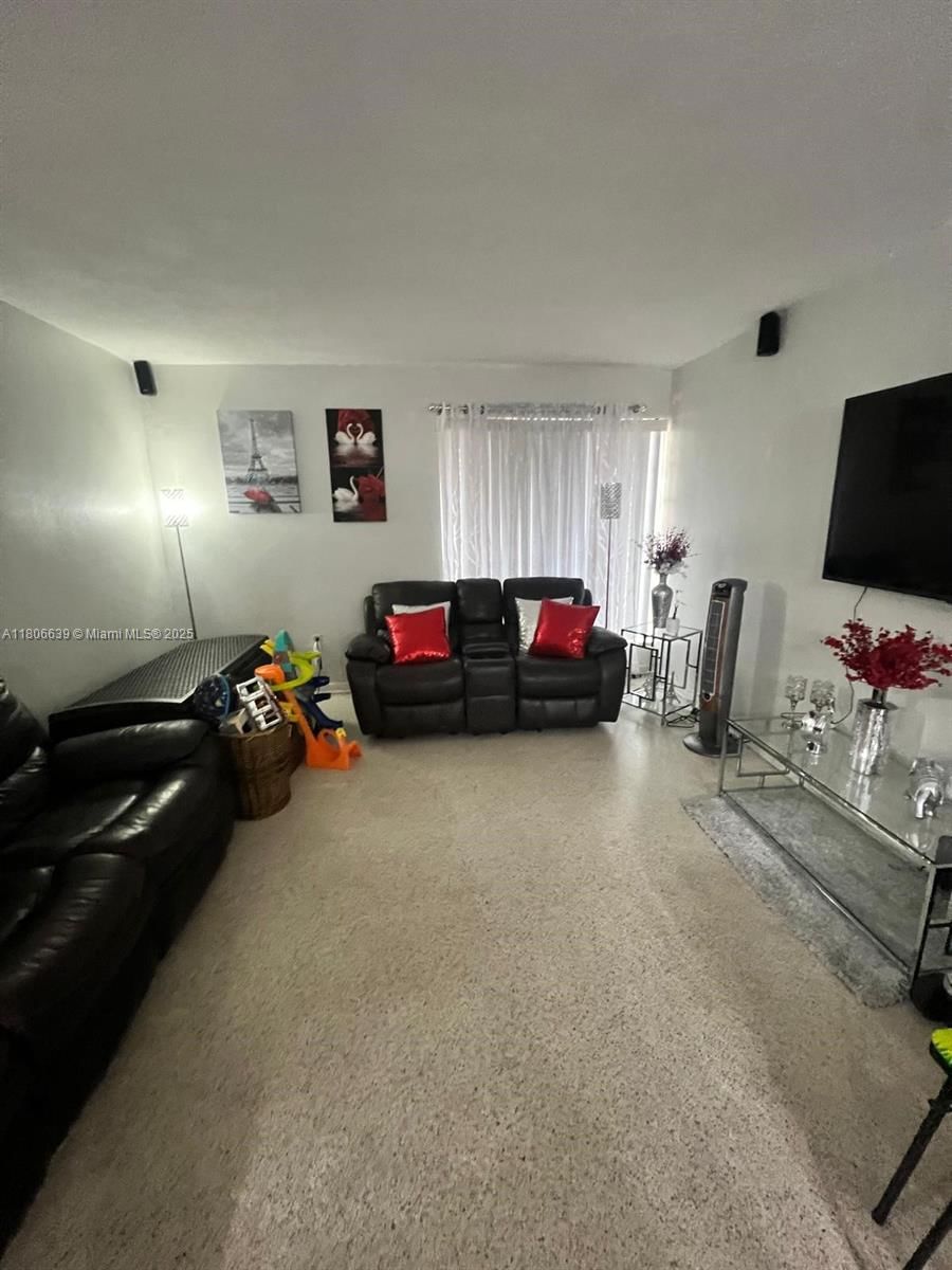Real estate property located at 2990 7th Ave, Miami-dade, Industrial Center, Hialeah, FL