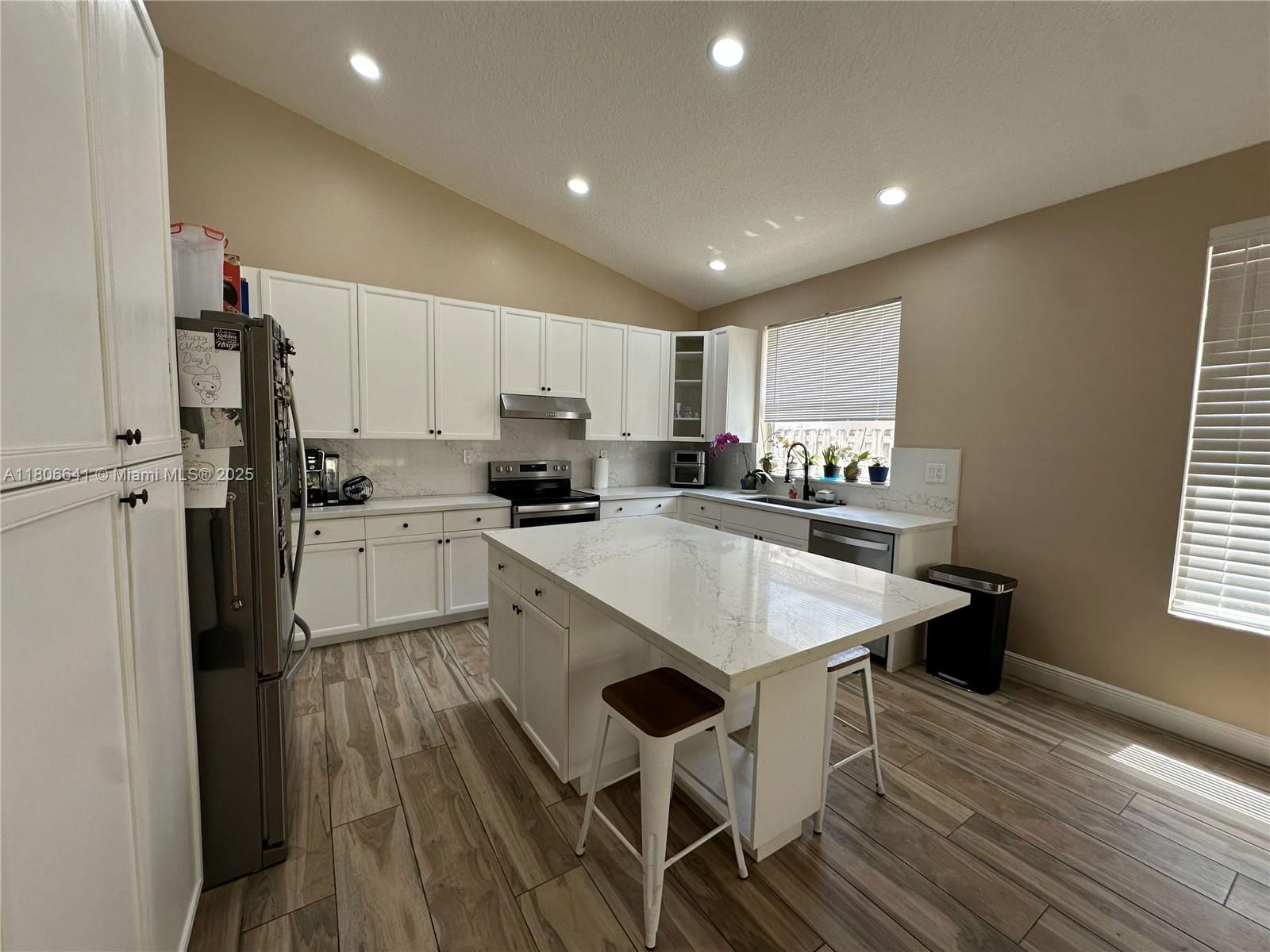 Real estate property located at 19260 29th Ct, Broward, Sunset Lakes Plat Two, Miramar, FL