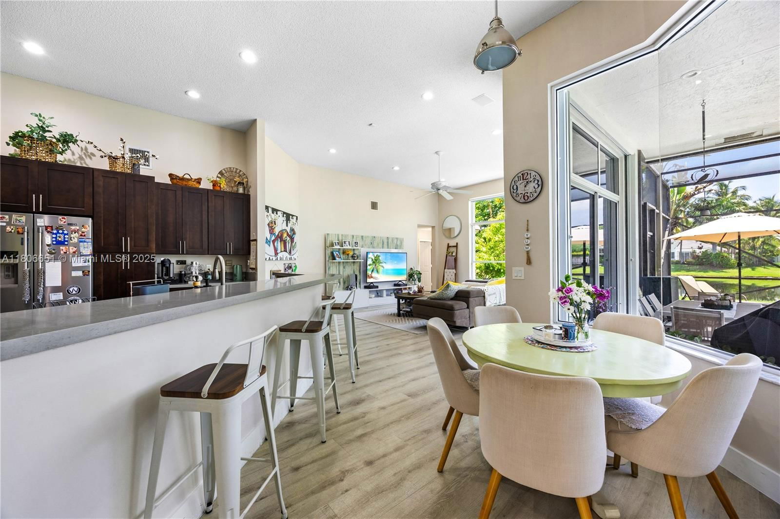 Real estate property located at 2690 Meadowood Dr, Broward, Sector 7 South, Weston, FL