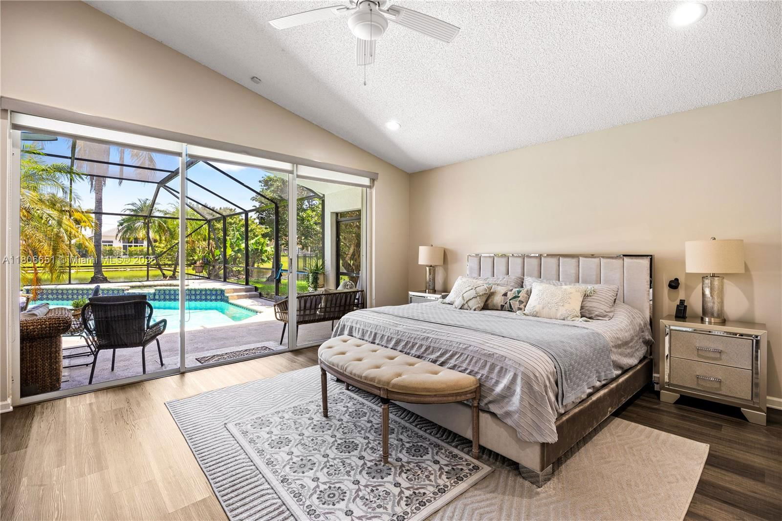 Real estate property located at 2690 Meadowood Dr, Broward, Sector 7 South, Weston, FL