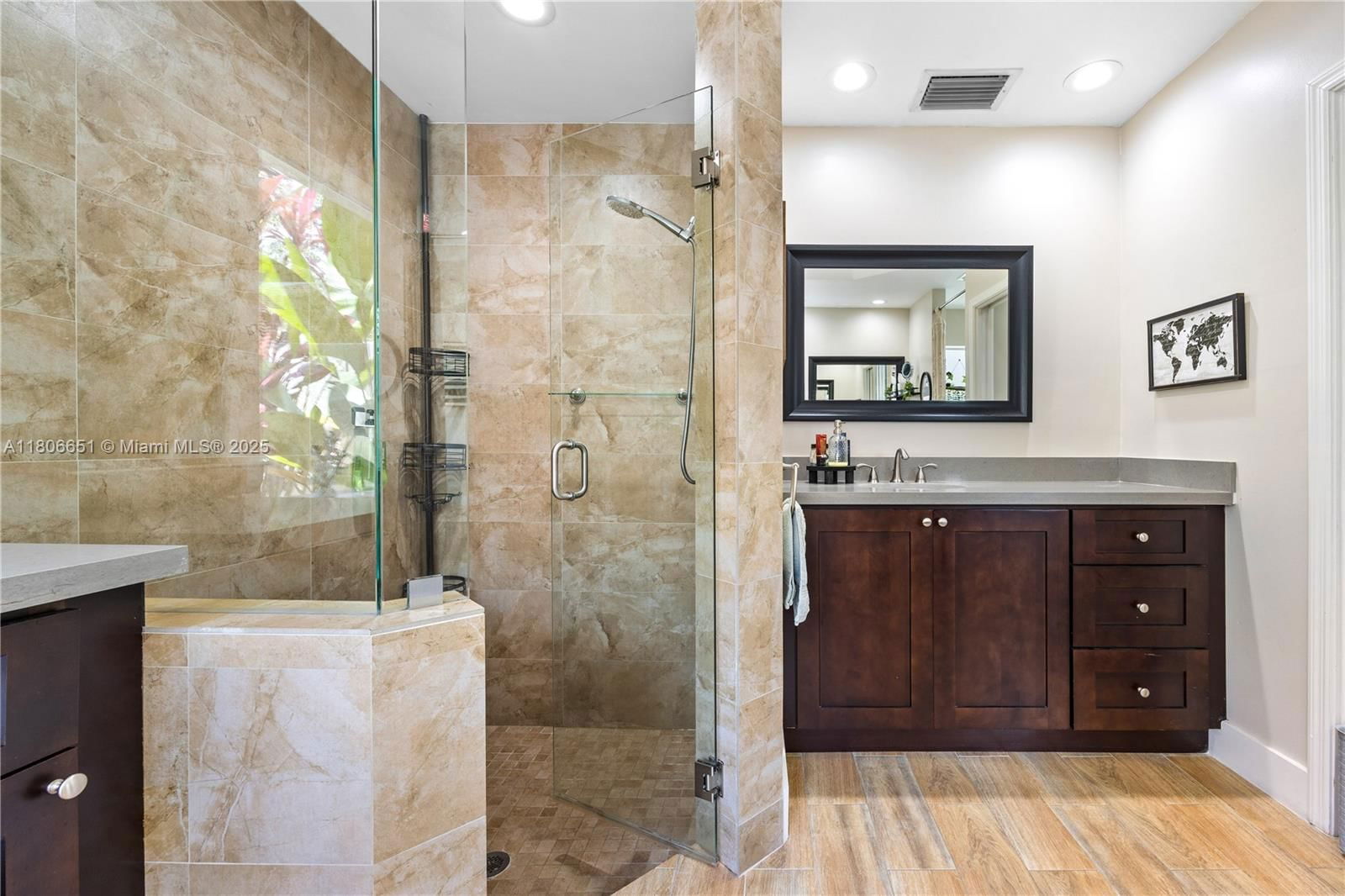 Real estate property located at 2690 Meadowood Dr, Broward, Sector 7 South, Weston, FL