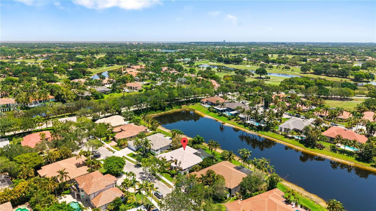 Real estate property located at 2690 Meadowood Dr, Broward, Sector 7 South, Weston, FL