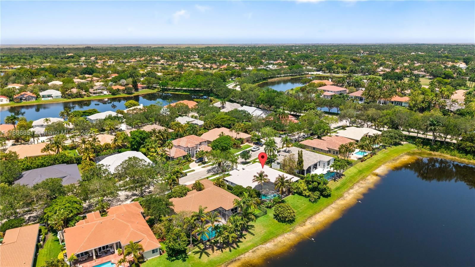 Real estate property located at 2690 Meadowood Dr, Broward, Sector 7 South, Weston, FL