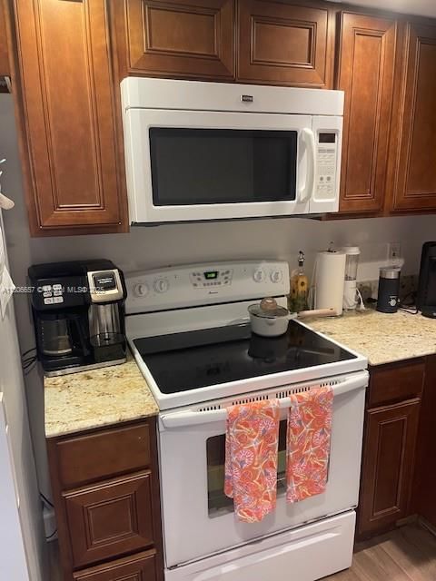 Real estate property located at 336 Golfview Rd #403, Palm Beach, Gemini Condo, North Palm Beach, FL