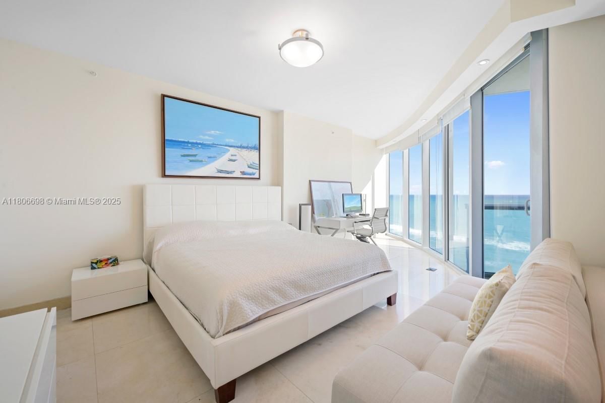 Real estate property located at 17001 Collins Ave #1204, Miami-dade, Jade Beach, Sunny Isles Beach, FL