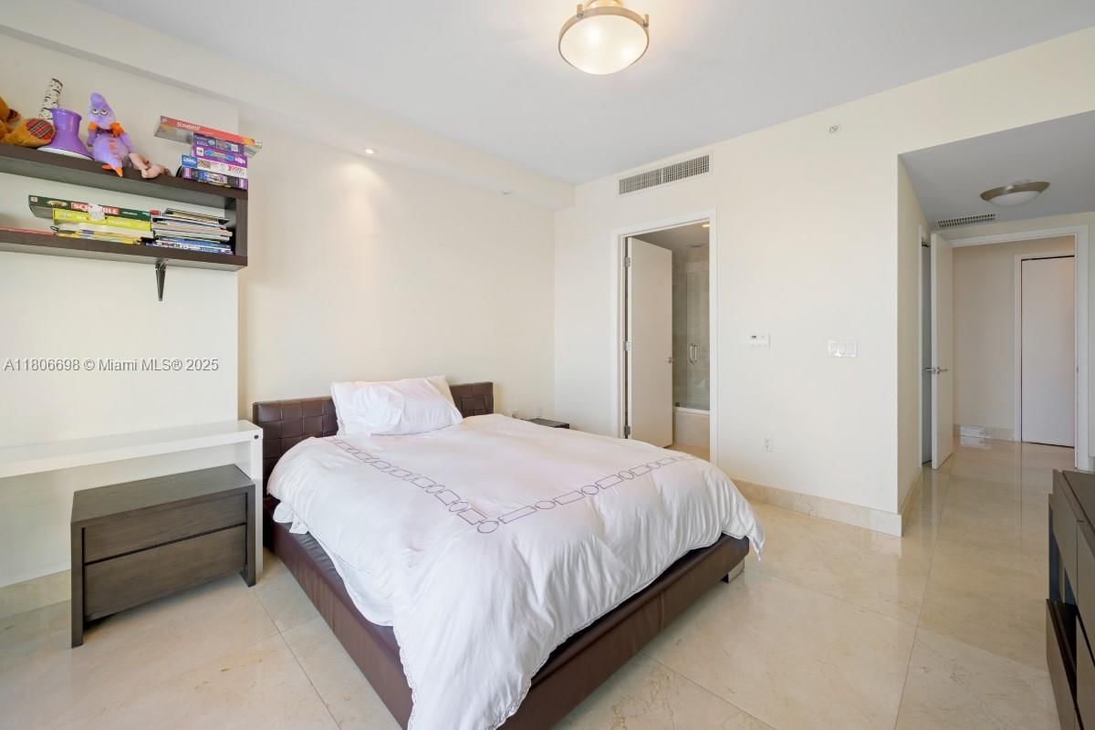 Real estate property located at 17001 Collins Ave #1204, Miami-dade, Jade Beach, Sunny Isles Beach, FL