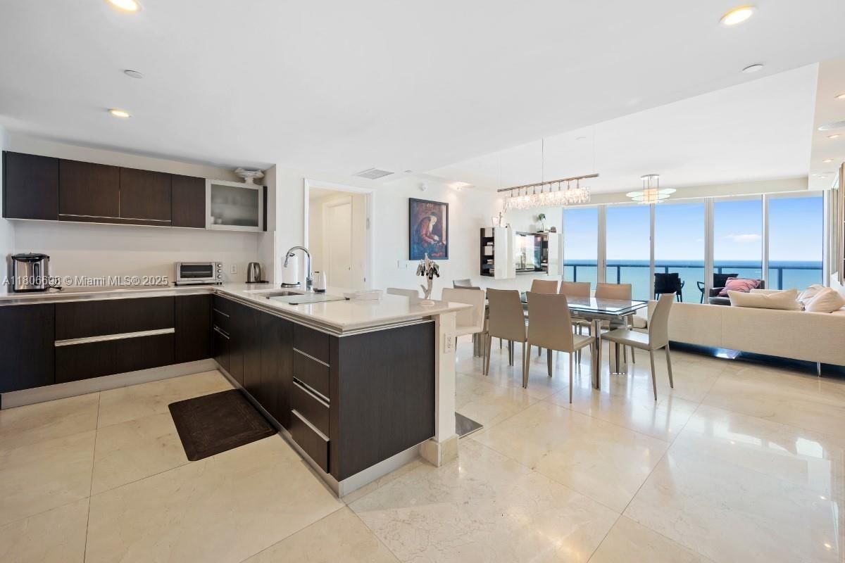 Real estate property located at 17001 Collins Ave #1204, Miami-dade, Jade Beach, Sunny Isles Beach, FL