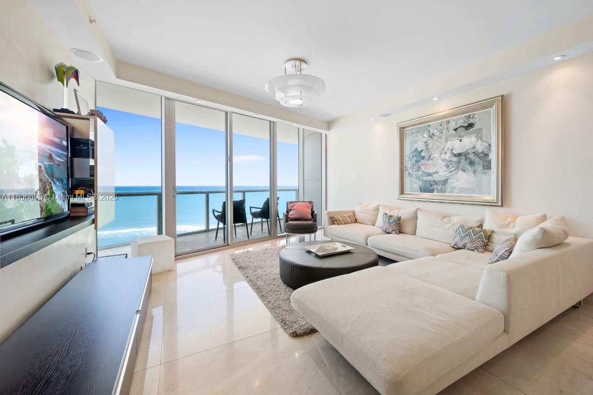 Real estate property located at 17001 Collins Ave #1204, Miami-dade, Jade Beach, Sunny Isles Beach, FL