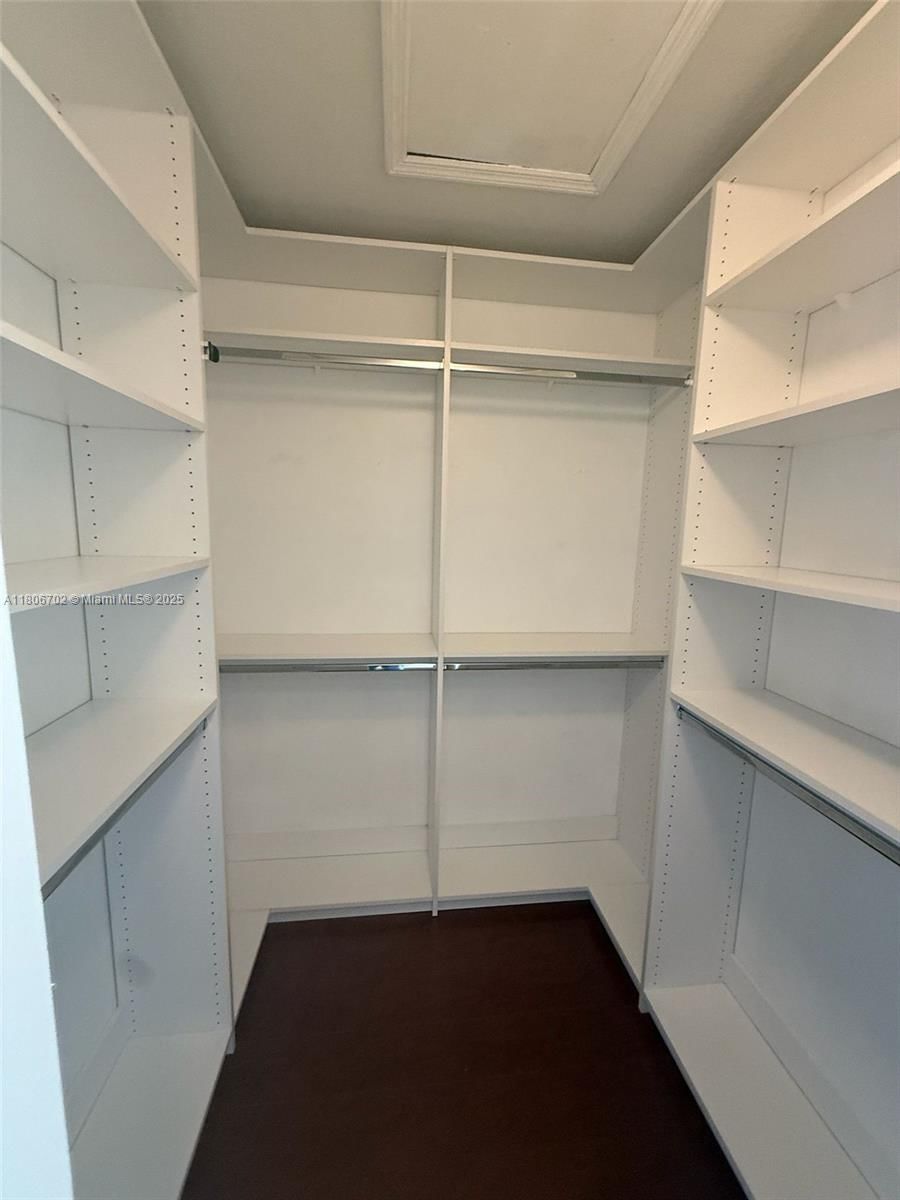 Real estate property located at 13473 118th Pass, Miami-dade, Four Lakes Sec 7, Miami, FL