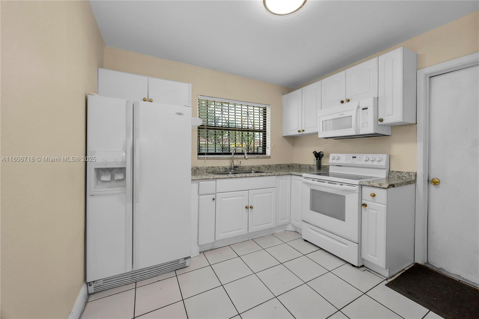 Real estate property located at 6250 58th Pl, Miami-dade, University Gardens Sub No, South Miami, FL