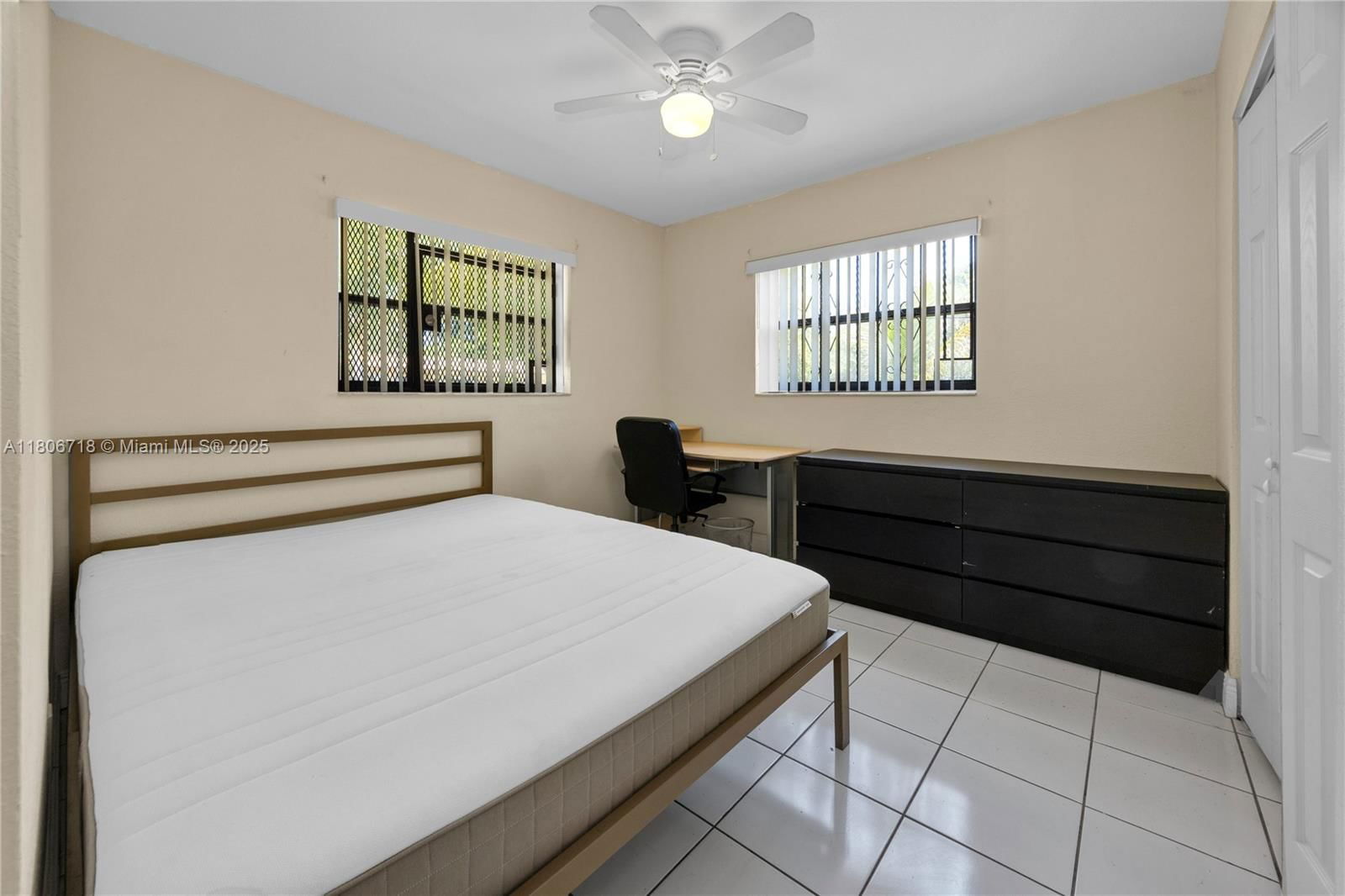 Real estate property located at 6250 58th Pl, Miami-dade, University Gardens Sub No, South Miami, FL
