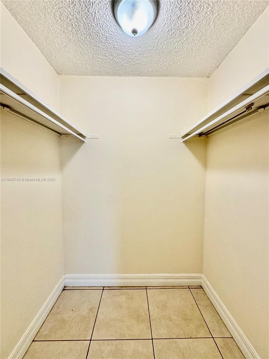 Real estate property located at 8810 Fontainebleau Blvd #318, Miami-dade, San Marco Condo, Miami, FL