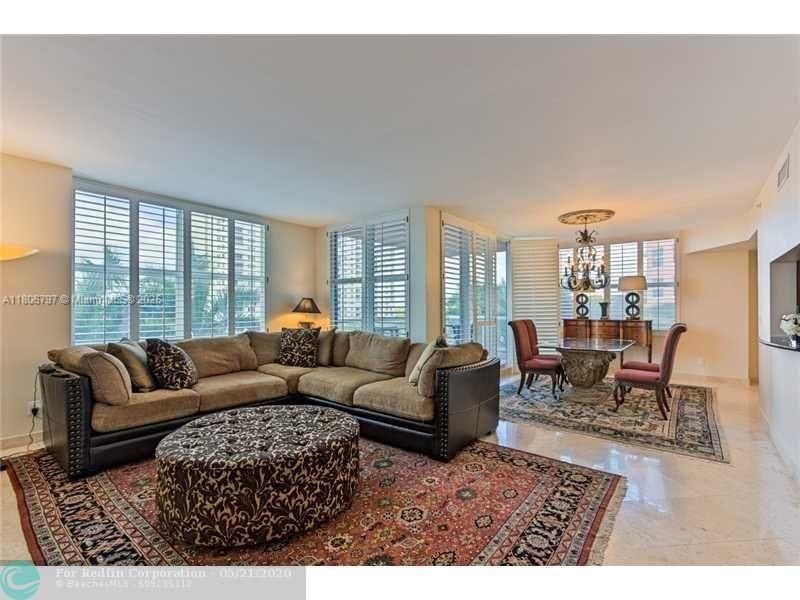 Real estate property located at 2100 Ocean Blvd #5B, Broward, Palms Tower One Condo, Fort Lauderdale, FL