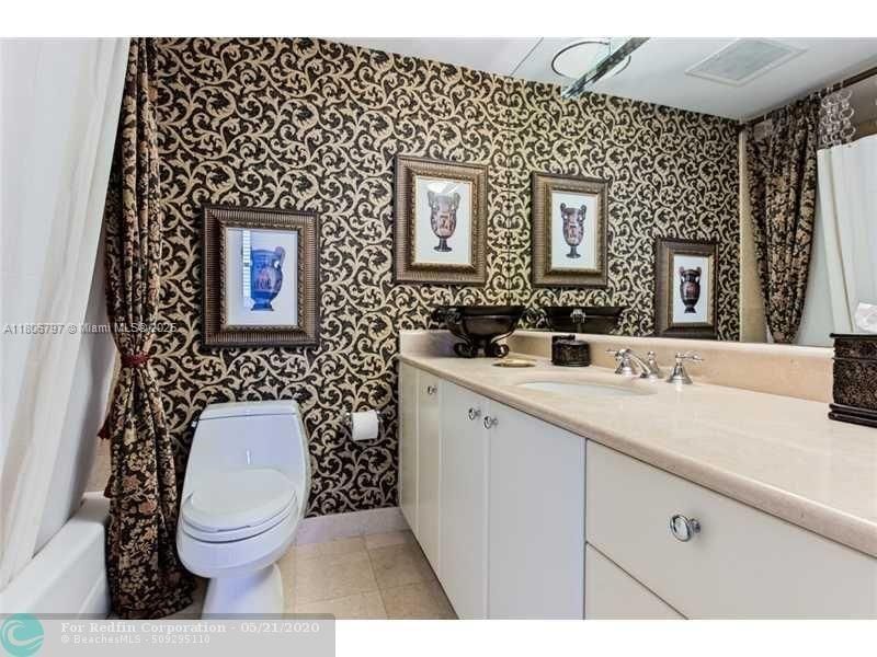 Real estate property located at 2100 Ocean Blvd #5B, Broward, Palms Tower One Condo, Fort Lauderdale, FL