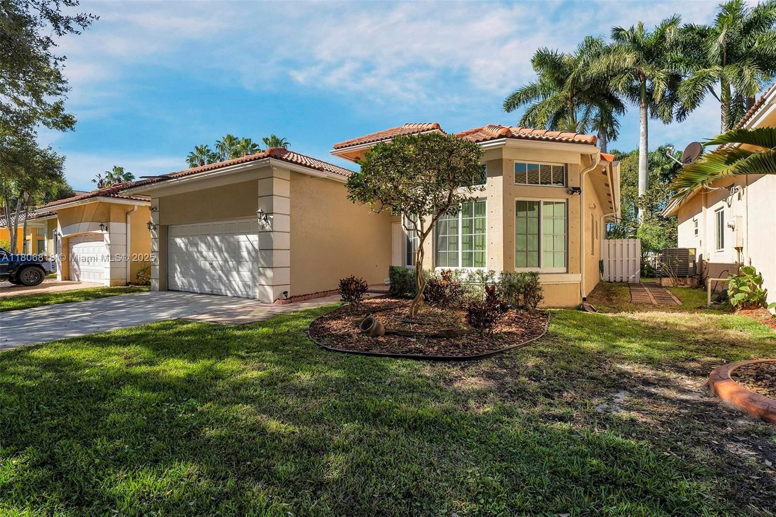 Real estate property located at 3030 142nd Ave, Broward, Pod 13 At Monarch Lakes, Miramar, FL