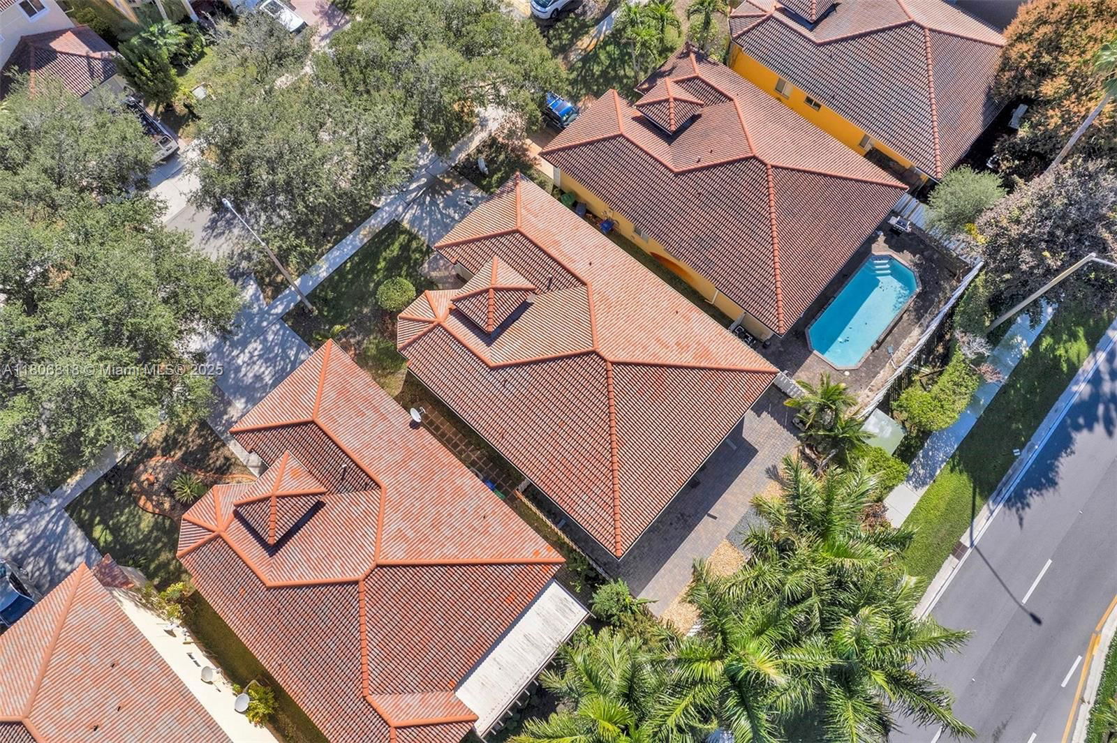 Real estate property located at 3030 142nd Ave, Broward, Pod 13 At Monarch Lakes, Miramar, FL