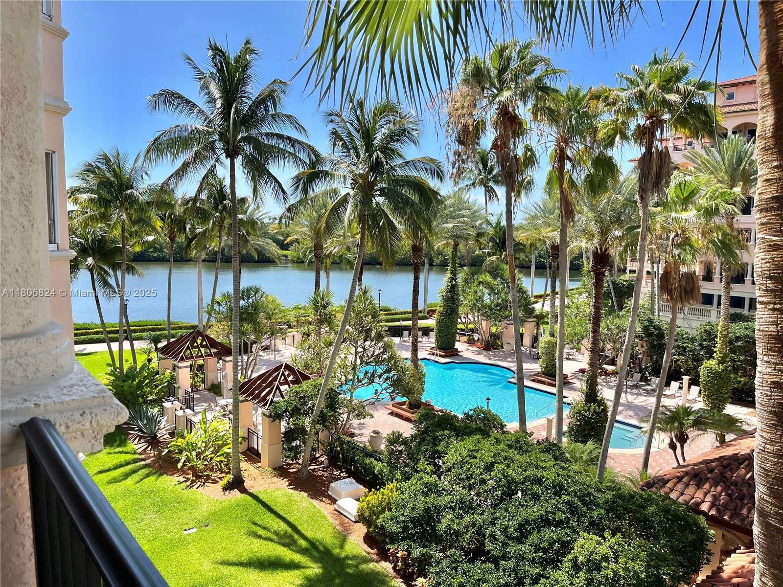 Real estate property located at 13637 Deering Bay Dr #231, Miami-dade, Deering Bay Condo Ii, Coral Gables, FL