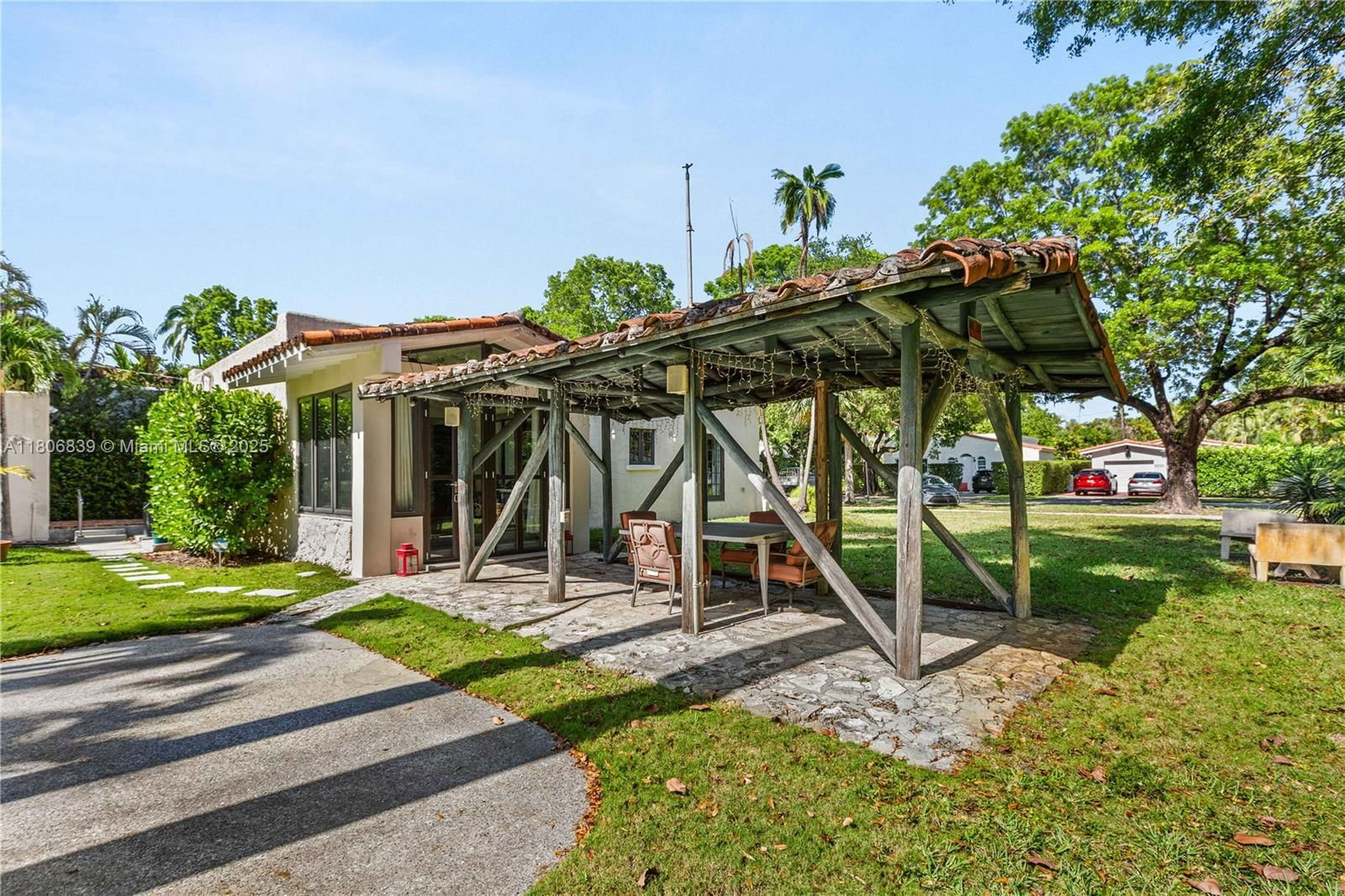 Real estate property located at 1510 Madrid Street, Miami-dade, Coral Rock Village, Coral Gables, FL